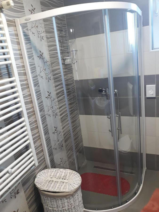 Tri Srece Daire Ogulin Dış mekan fotoğraf